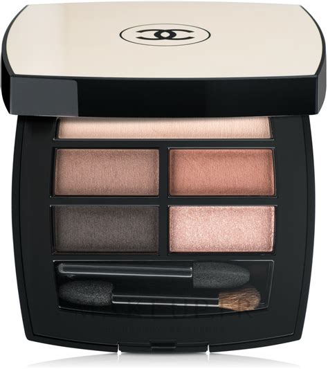 light beige chanel|chanel les beiges eyeshadow medium.